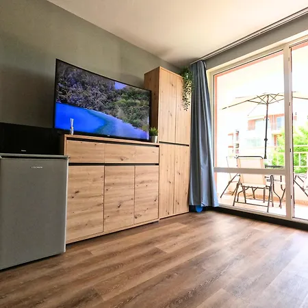 Nessebar Club - Prestige Apartment Sunny Beach