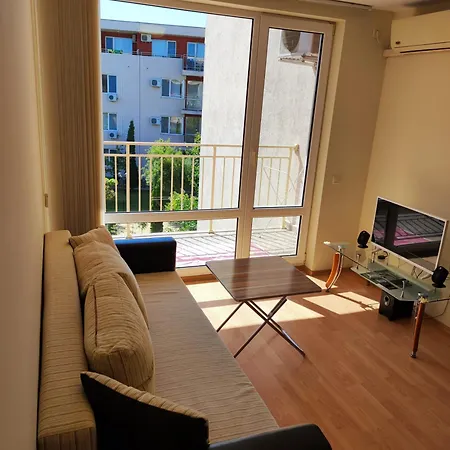 Nessebar Club - Prestige Apartment Sunny Beach