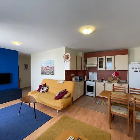 Nessebar Club - Prestige Apartment